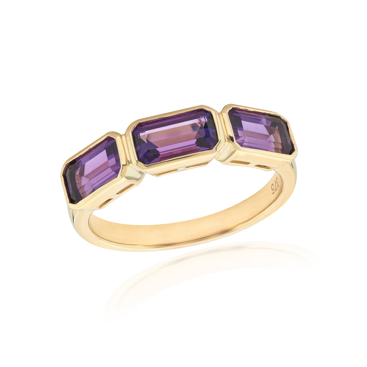 9ct Yellow Gold Amethyst 3 Stone Ring