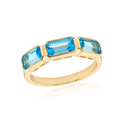 9ct Yellow Gold Blue Topaz 3 Stone Ring