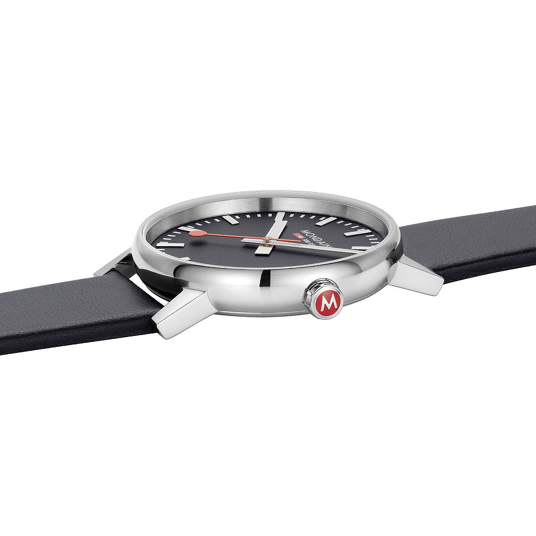 Mondaine Evo2 43mm Gents Watch Black